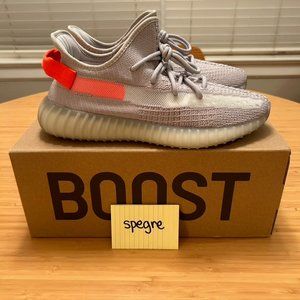NIB Adidas Yeezy Boost 350 V2 “Tail Light” FX9017